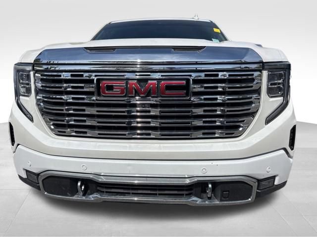 Used 2024 GMC Sierra 1500 Denali w/ Denali Reserve Package image 2