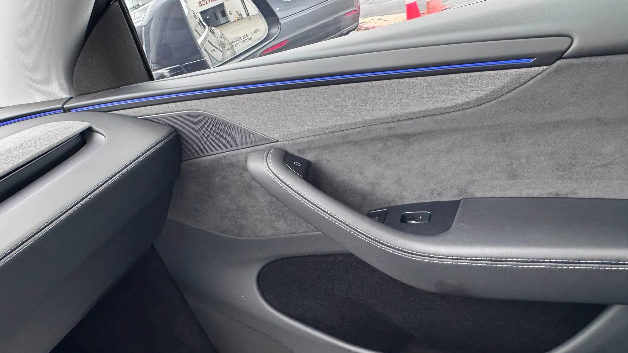 Used 2026 Tesla Model Y AWD image 32