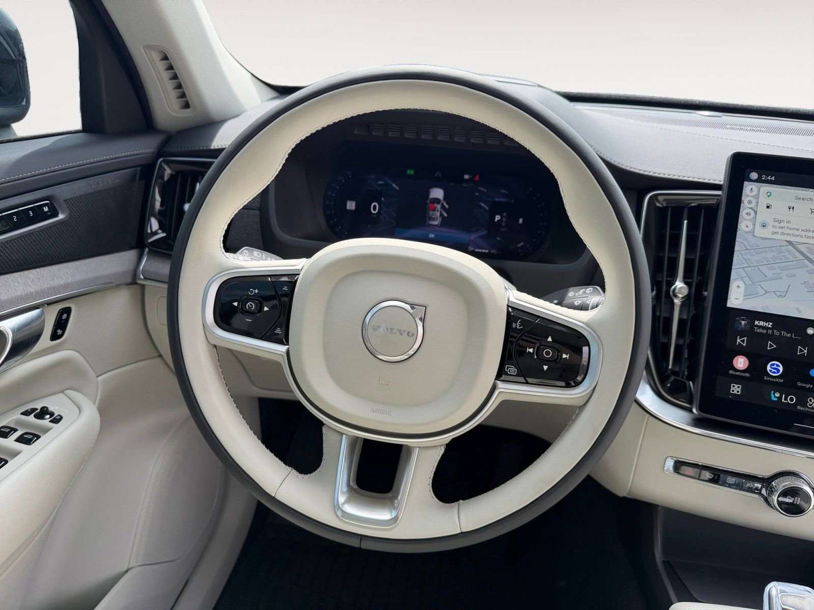 New 2026 Volvo XC90 B6 Ultra w/ Protection Package Premier image 12