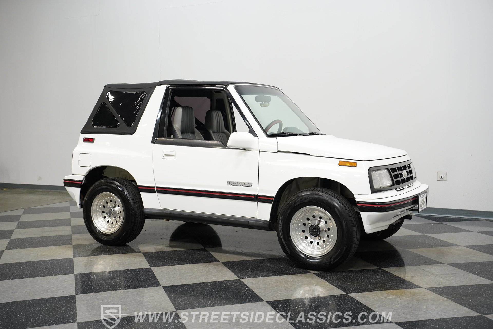 Used 1990 Geo Tracker 4x4 image 15