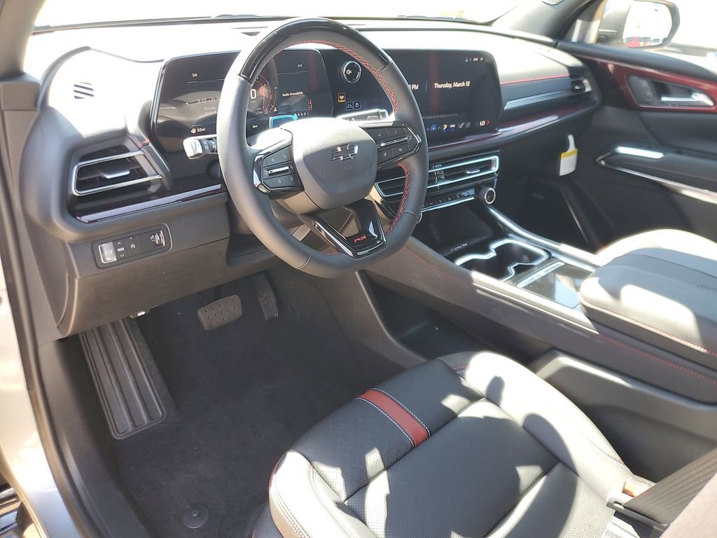 New 2026 Chevrolet Traverse RS w/ LPO, Floor Liner Package image 19