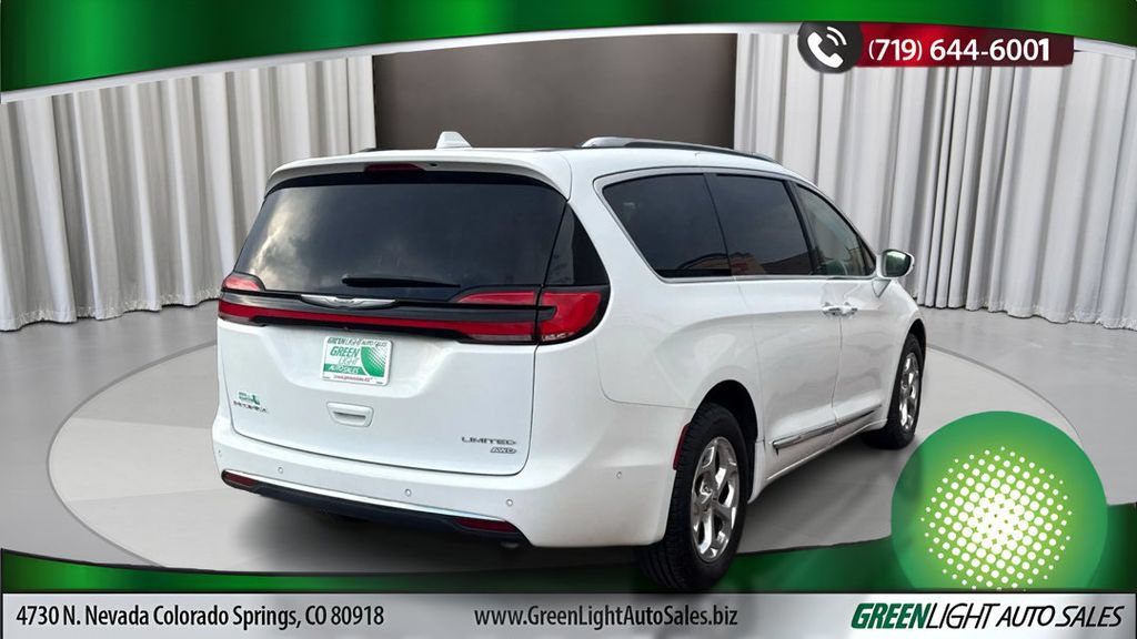 Used 2021 Chrysler Pacifica Limited w/ Premium & Safety Sphere Group AWD/4WD image 5