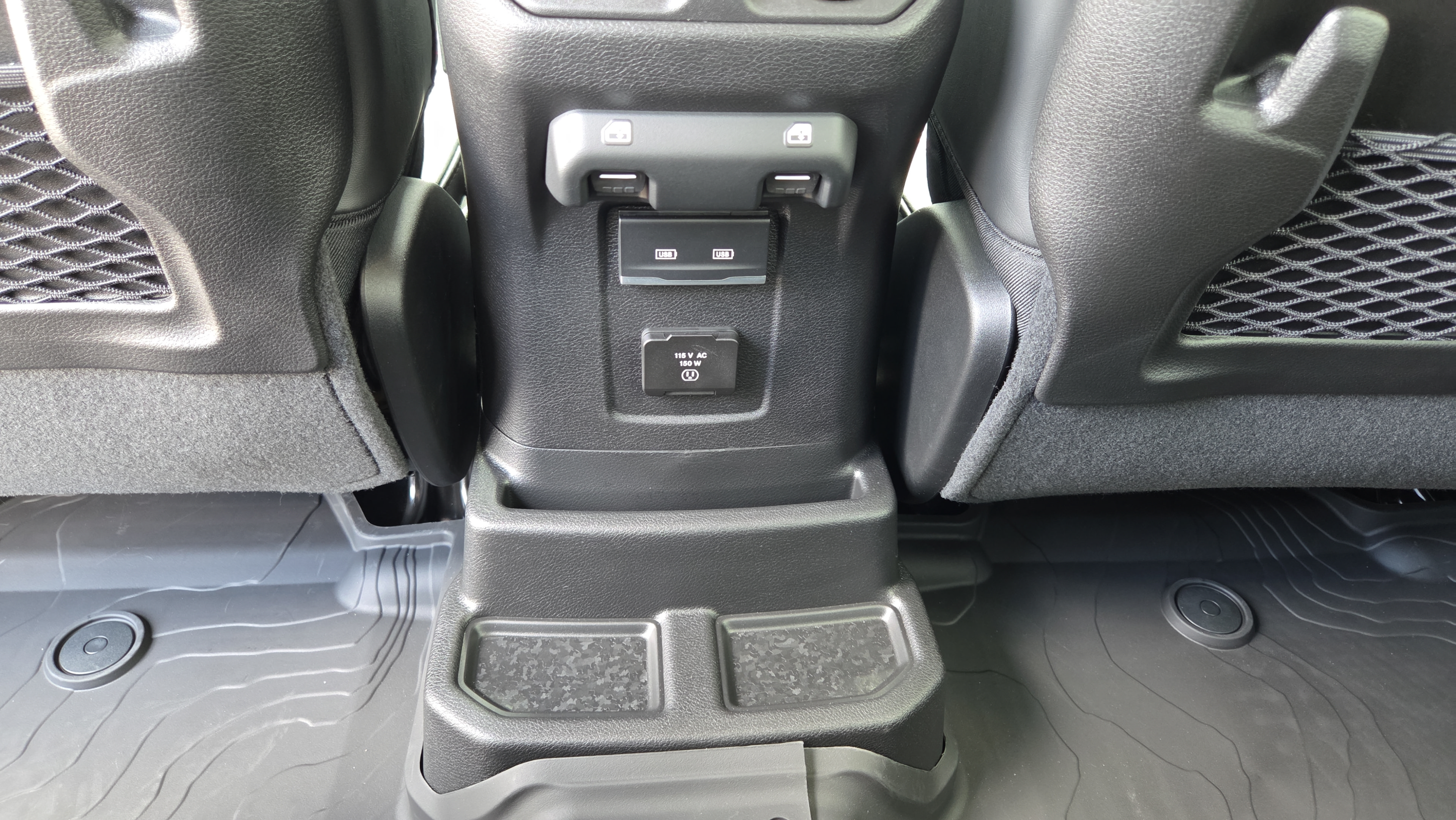 Used 2026 Jeep Wrangler Unlimited Rubicon AWD/4WD image 12