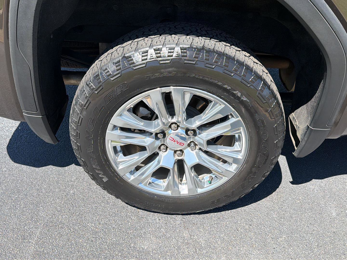 Used 2019 GMC Sierra 1500 Denali w/ Technology Package AWD/4WD image 42