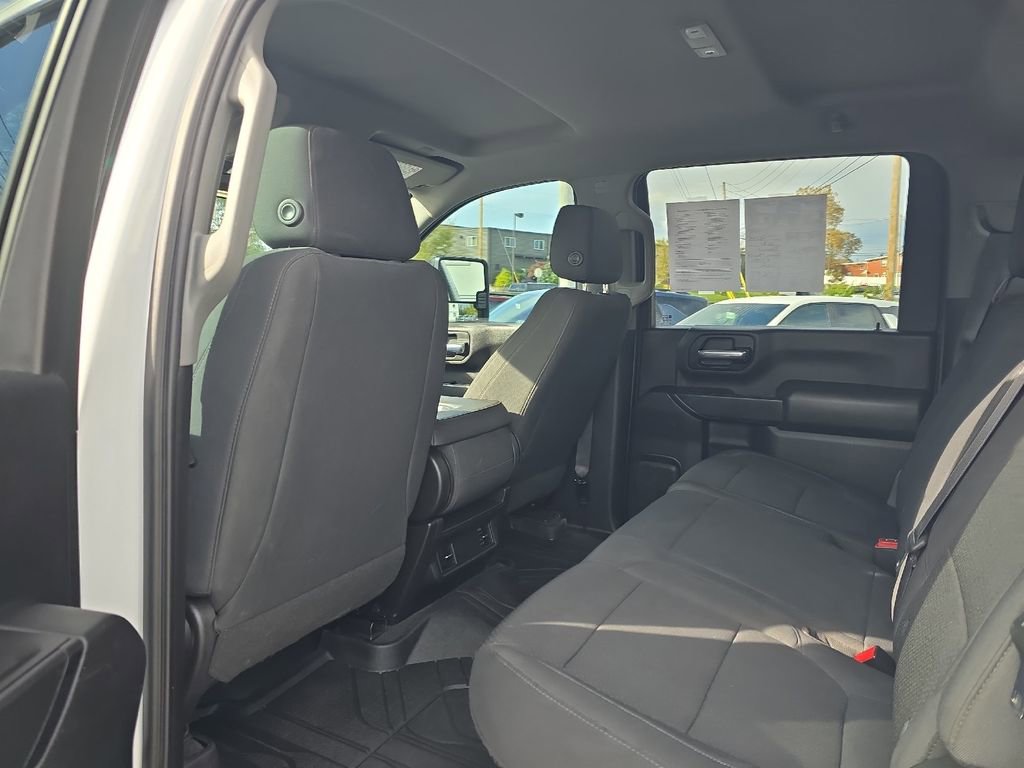 Used 2021 Chevrolet Silverado 2500 Custom w/ Gooseneck/5TH Wheel Package image 16