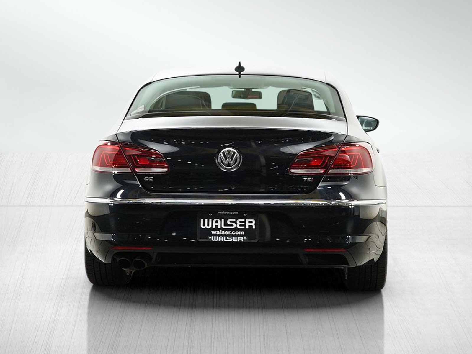 Used 2016 Volkswagen CC R-Line FWD image 4