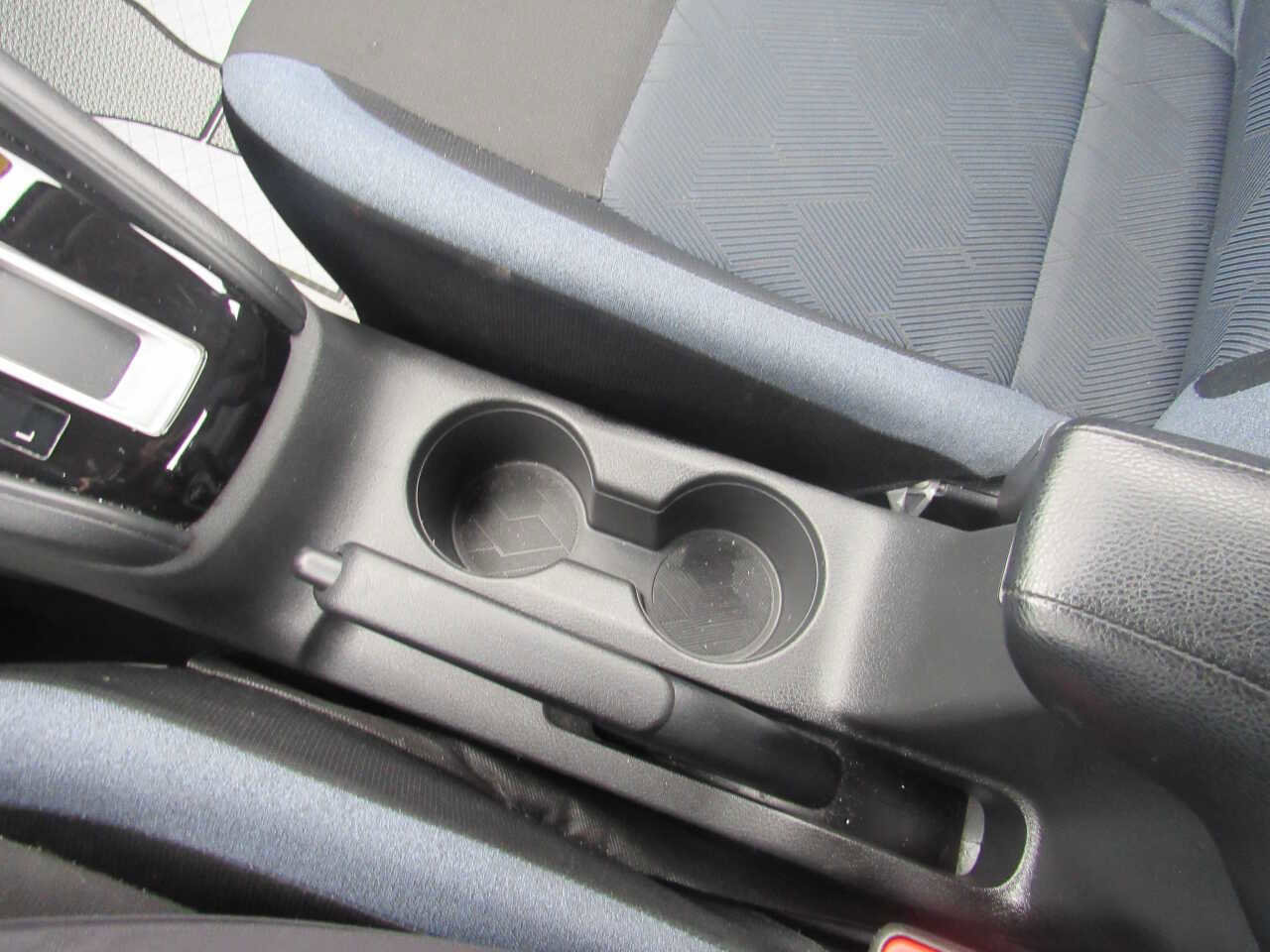 Used 2025 Nissan Versa SV image 16