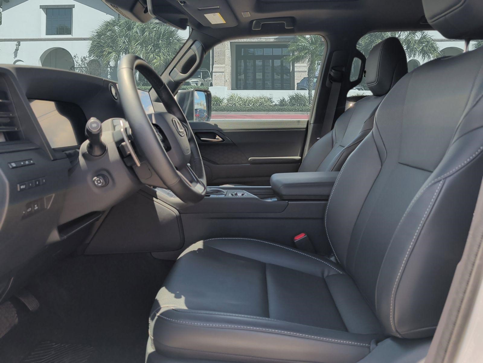 Certified 2025 Lexus GX 550 w/ Accessory Package (2T) AWD/4WD image 11