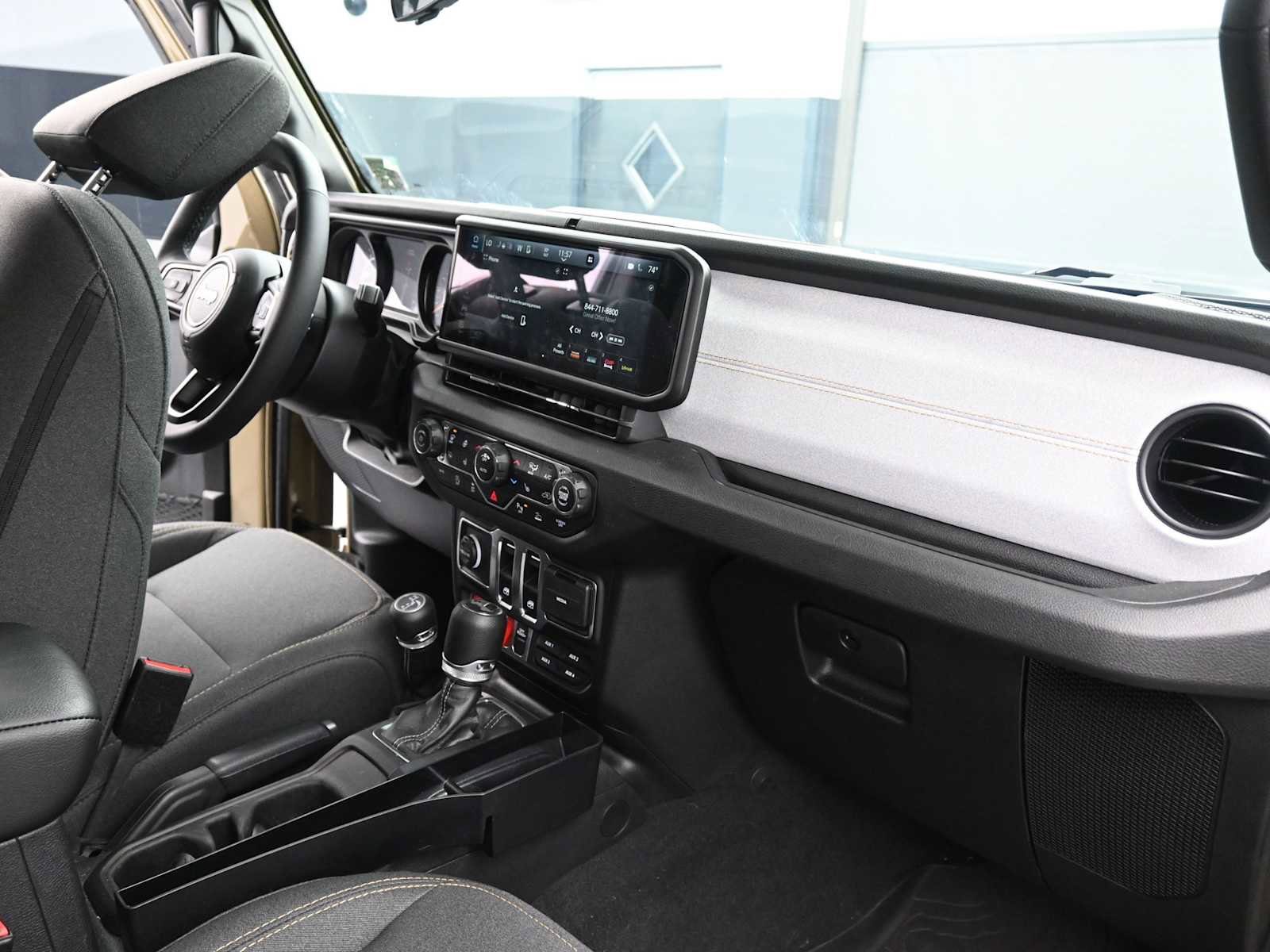 Used 2025 Jeep Wrangler Sport image 35