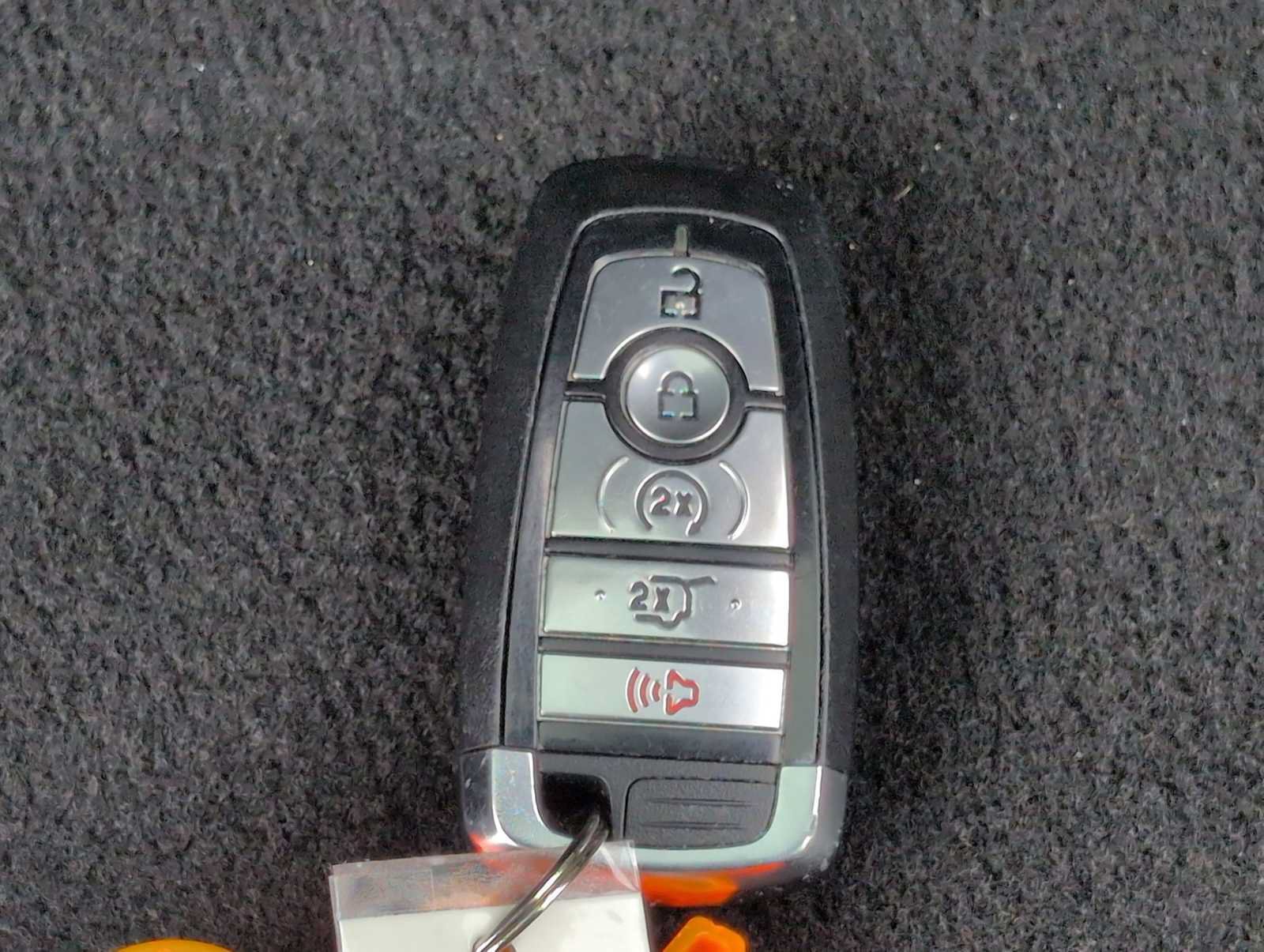 Used 2025 Ford Explorer ST-Line AWD/4WD image 34