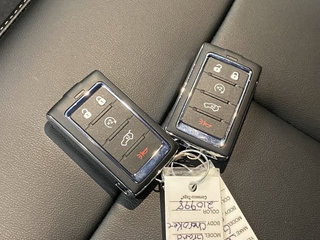 New 2026 Jeep Grand Cherokee Limited w/ Limited Altitude Package AWD/4WD image 30