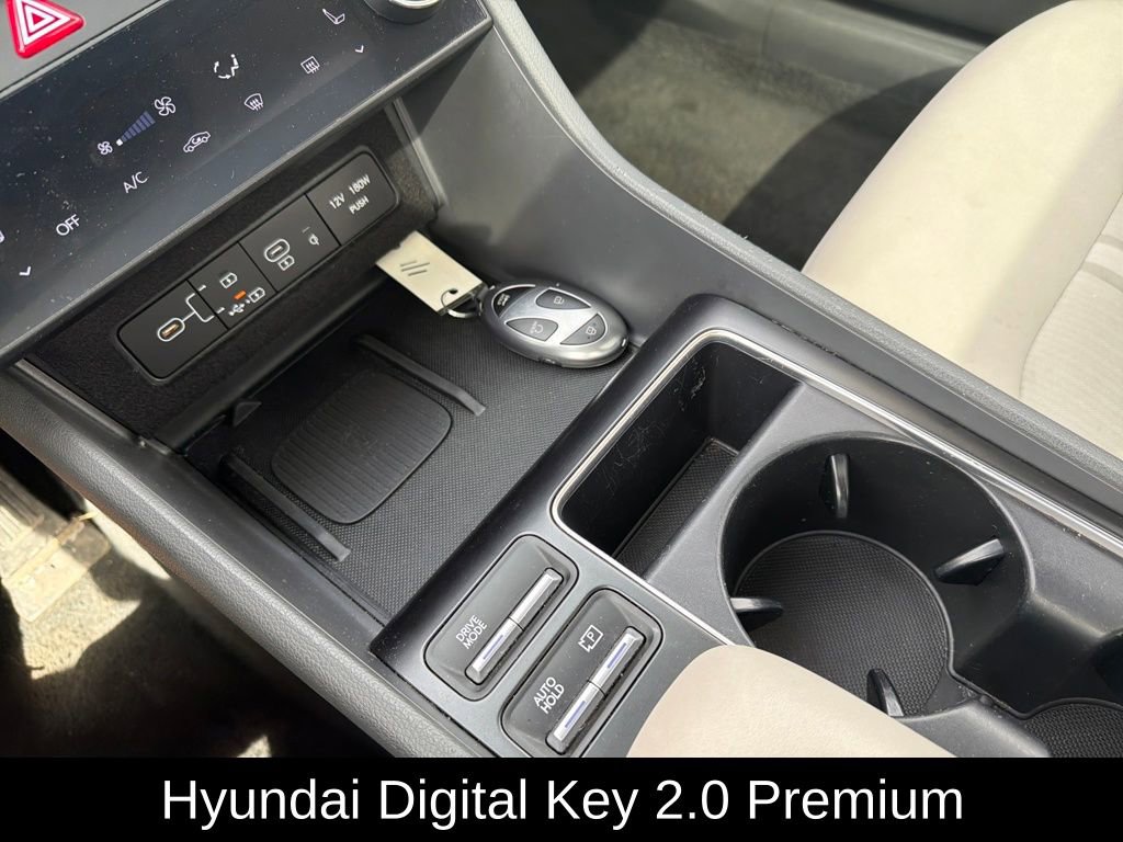 Used 2024 Hyundai Sonata SEL w/ Convenience Package image 21