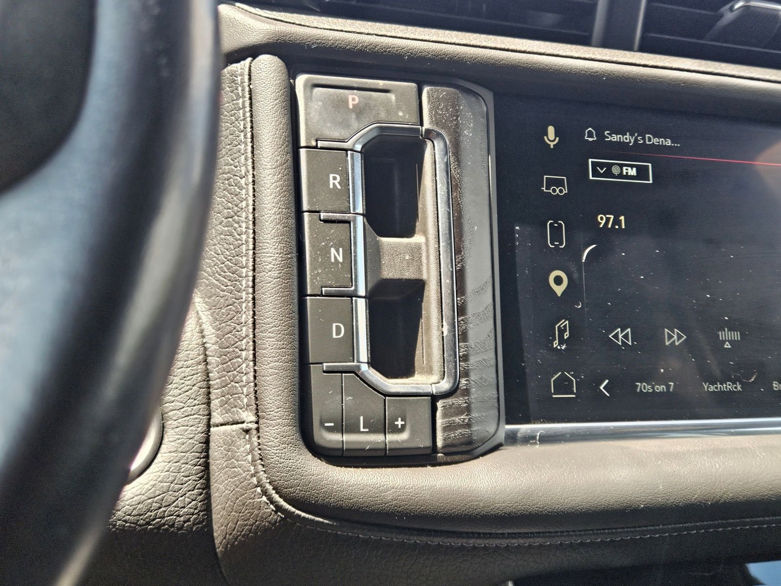 Used 2022 GMC Yukon Denali w/ Advanced Technology Package AWD/4WD image 20