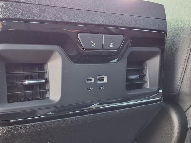 New 2026 GMC Sierra 2500 AT4 AWD/4WD image 20