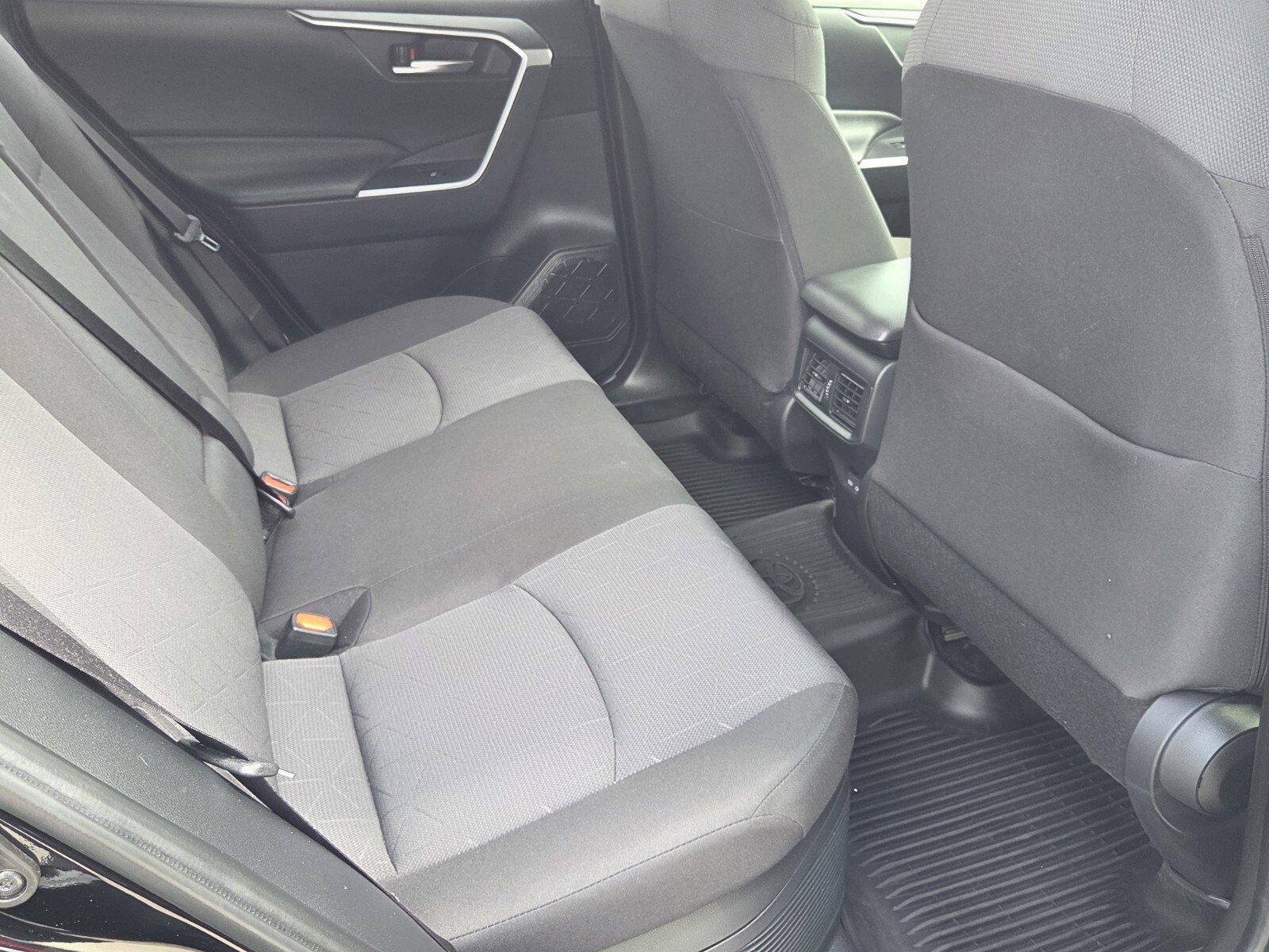 Certified 2024 Toyota RAV4 XLE AWD/4WD image 10