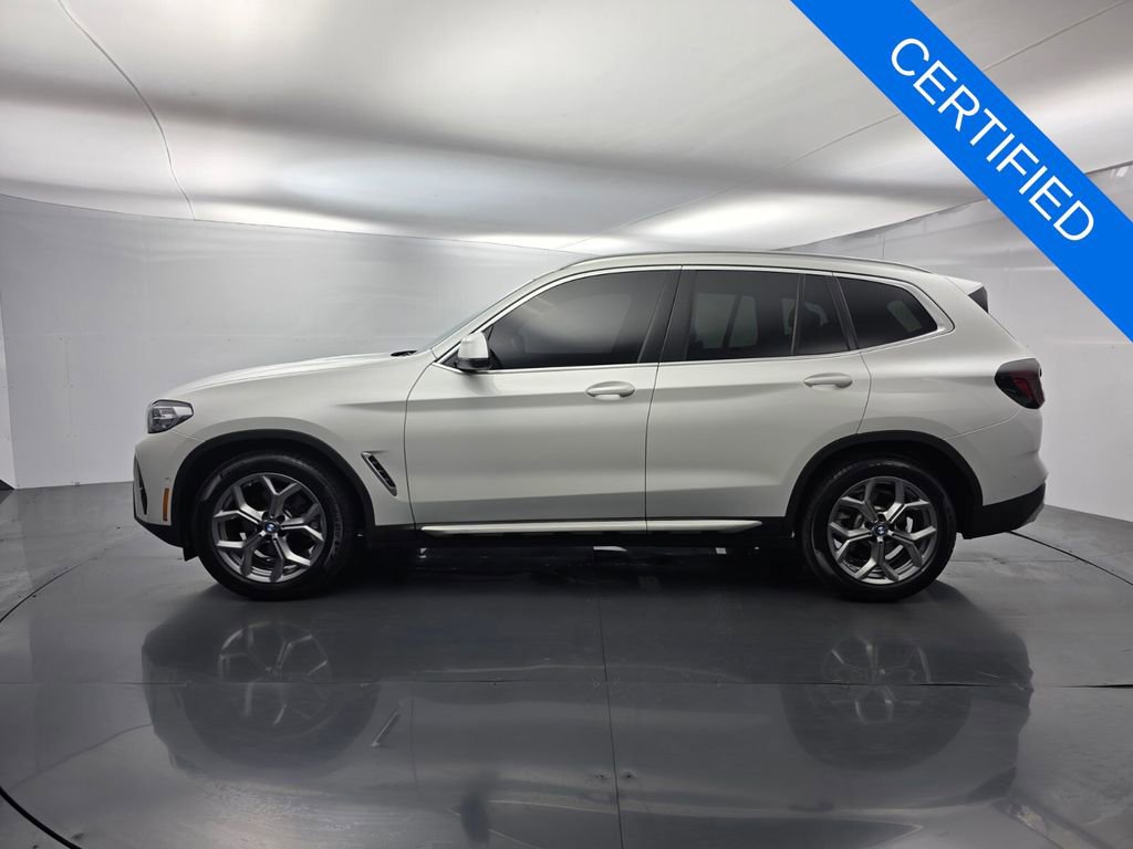 Certified 2024 BMW X3 sDrive30i w/ Convenience Package RWD image 7
