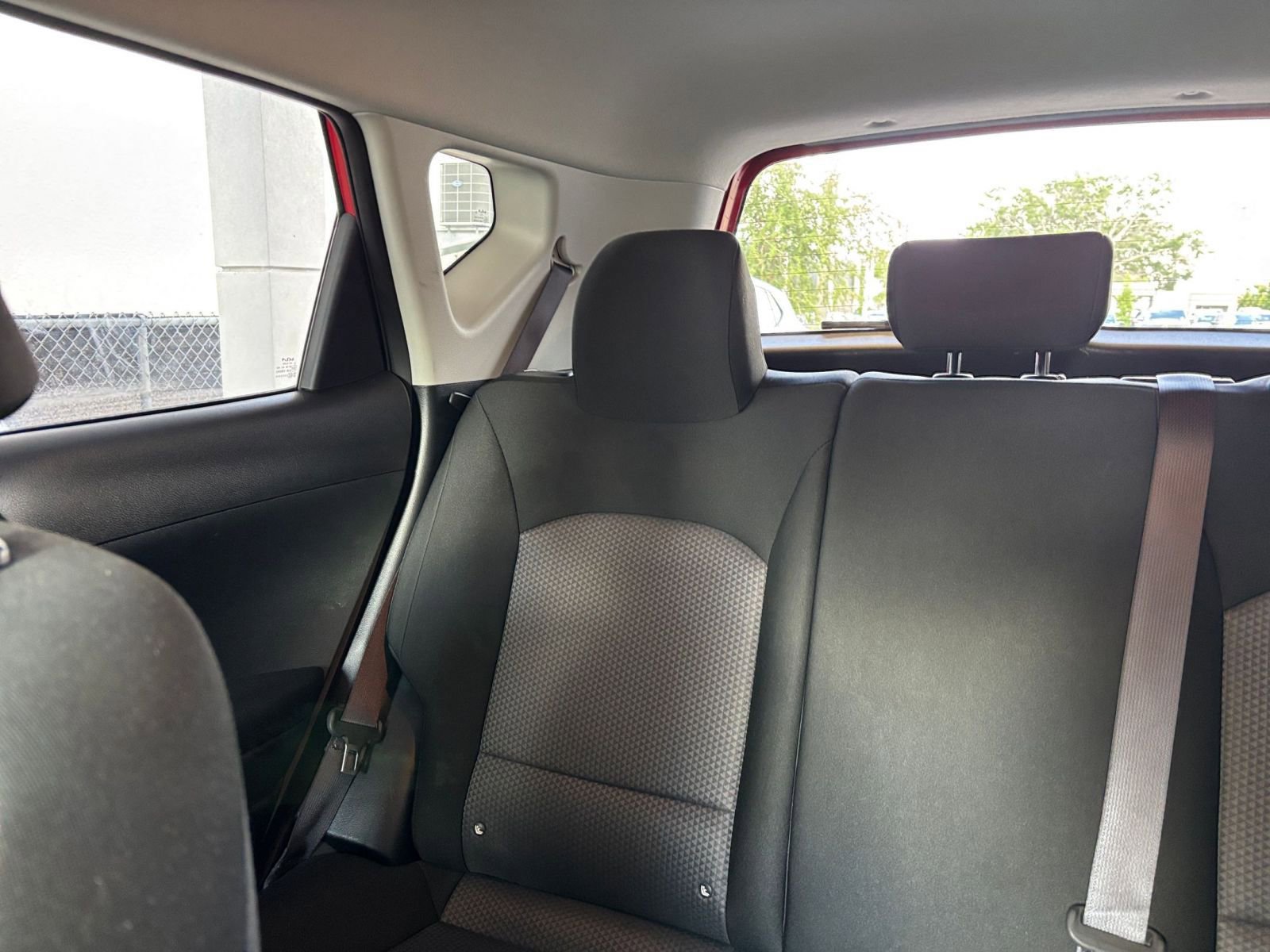 Used 2025 Kia Soul LX w/ LX Technology Package FWD image 39