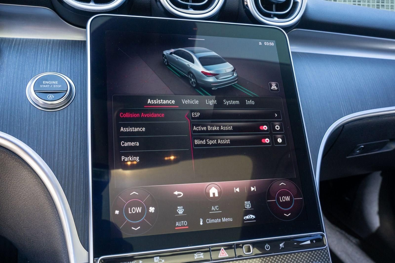 Used 2022 Mercedes-Benz C 300 Sedan image 35