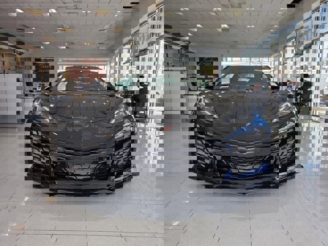 Used 2023 Chevrolet Corvette Z06 w/ Engine Appearance Package image 2