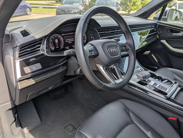 Used 2025 Audi Q7 3.0T Premium Plus image 13
