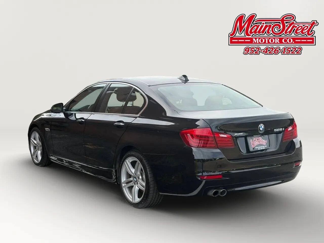Used 2016 BMW 528i xDrive Sedan AWD/4WD image 4