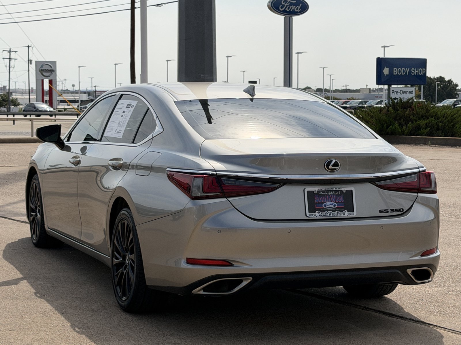 Used 2021 Lexus ES 350 w/ Premium Package FWD image 6