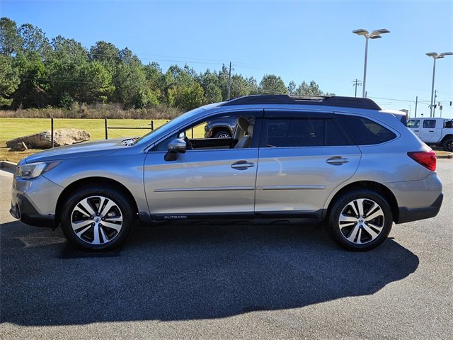 Used 2019 Subaru Outback 2.5i Limited image 5