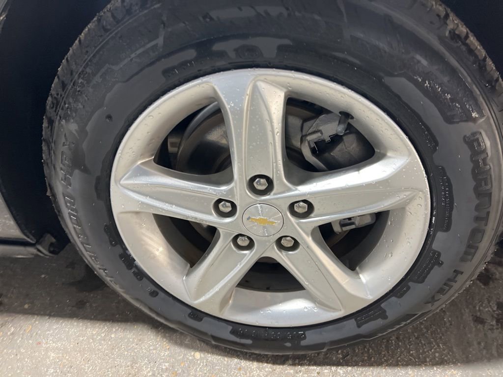 Used 2022 Chevrolet Malibu LS image 42