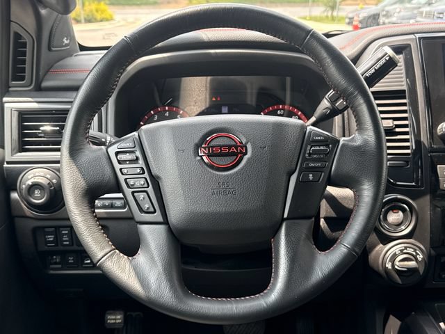 Used 2023 Nissan Titan PRO-4X AWD/4WD image 14