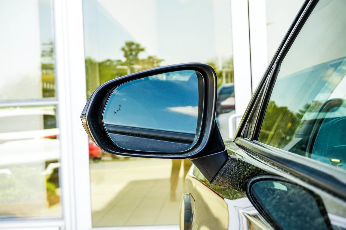 Used 2023 Lexus RZ 450e Premium w/ Accessory Package (2T) image 9