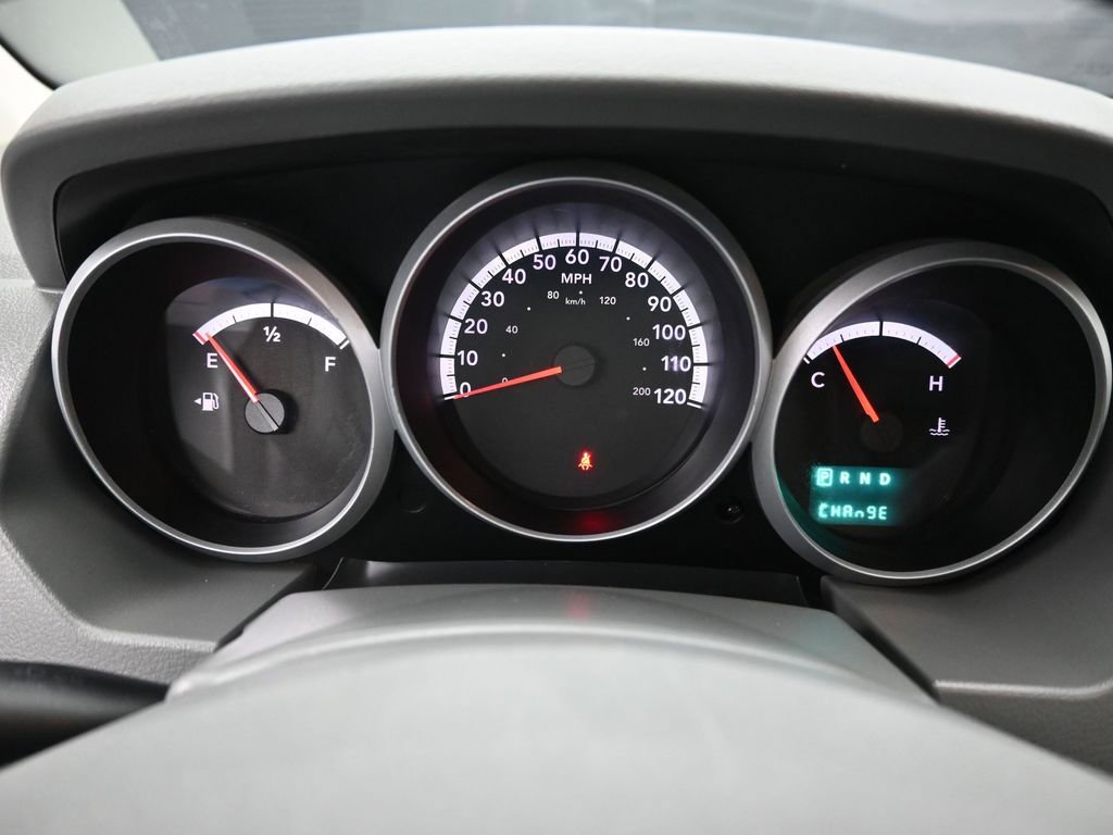 Used 2010 Dodge Grand Caravan SE w/ Climate Group image 10