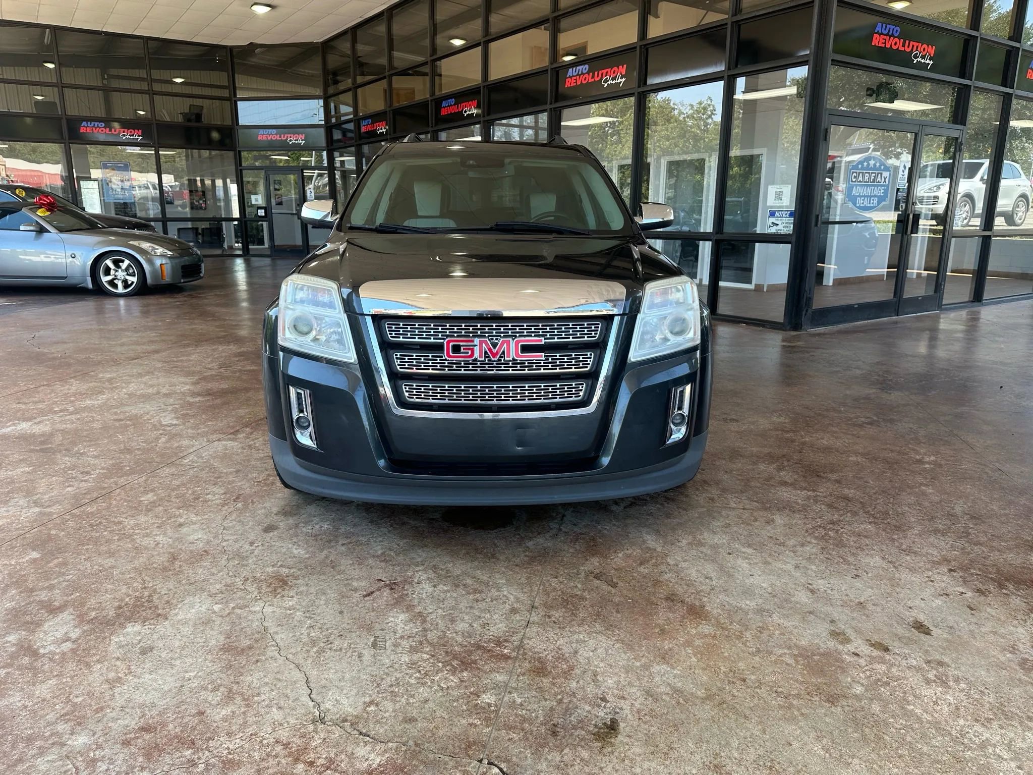 Used 2014 GMC Terrain SLT image 2
