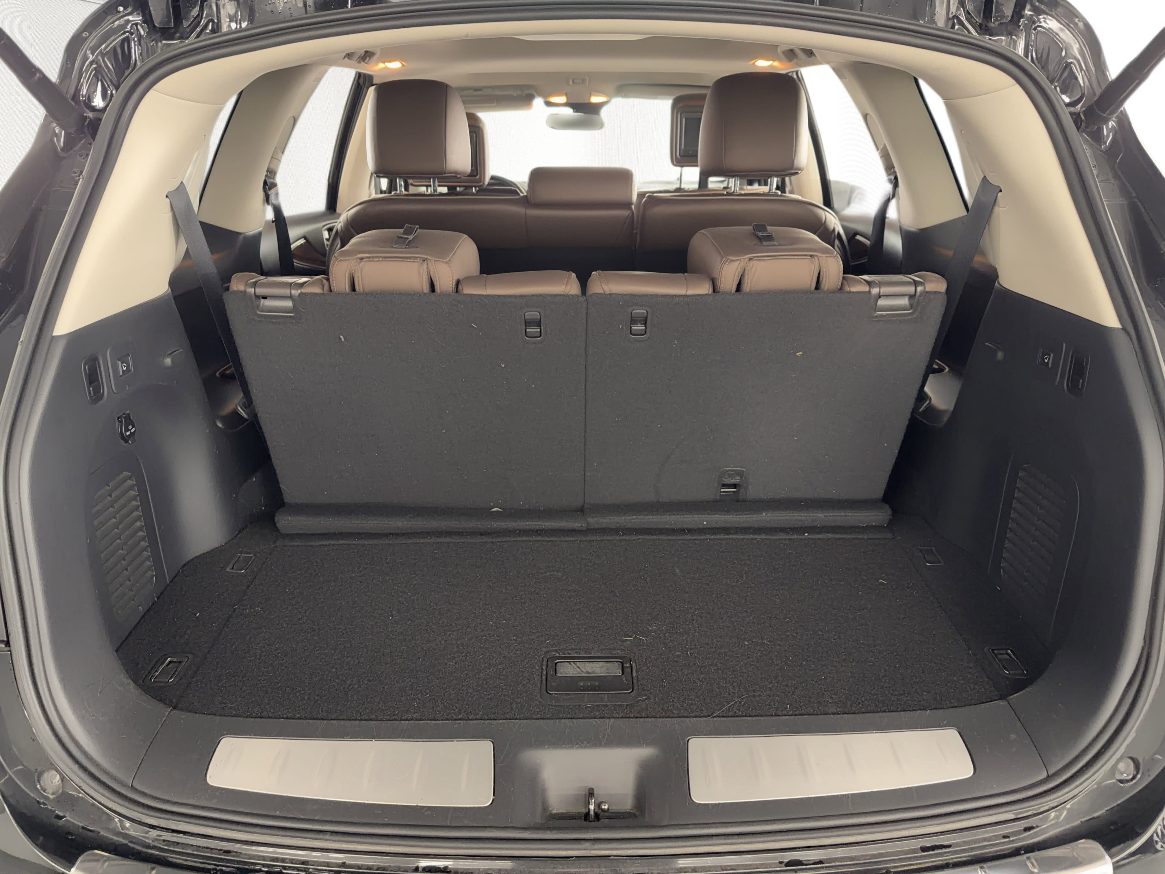 Used 2015 INFINITI QX60 FWD w/ Deluxe Touring Package image 13