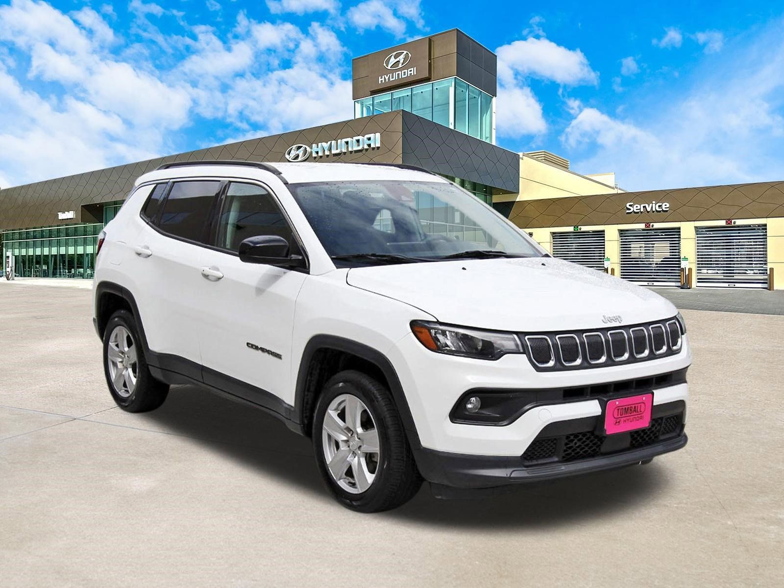 Used 2022 Jeep Compass Latitude AWD/4WD image 3