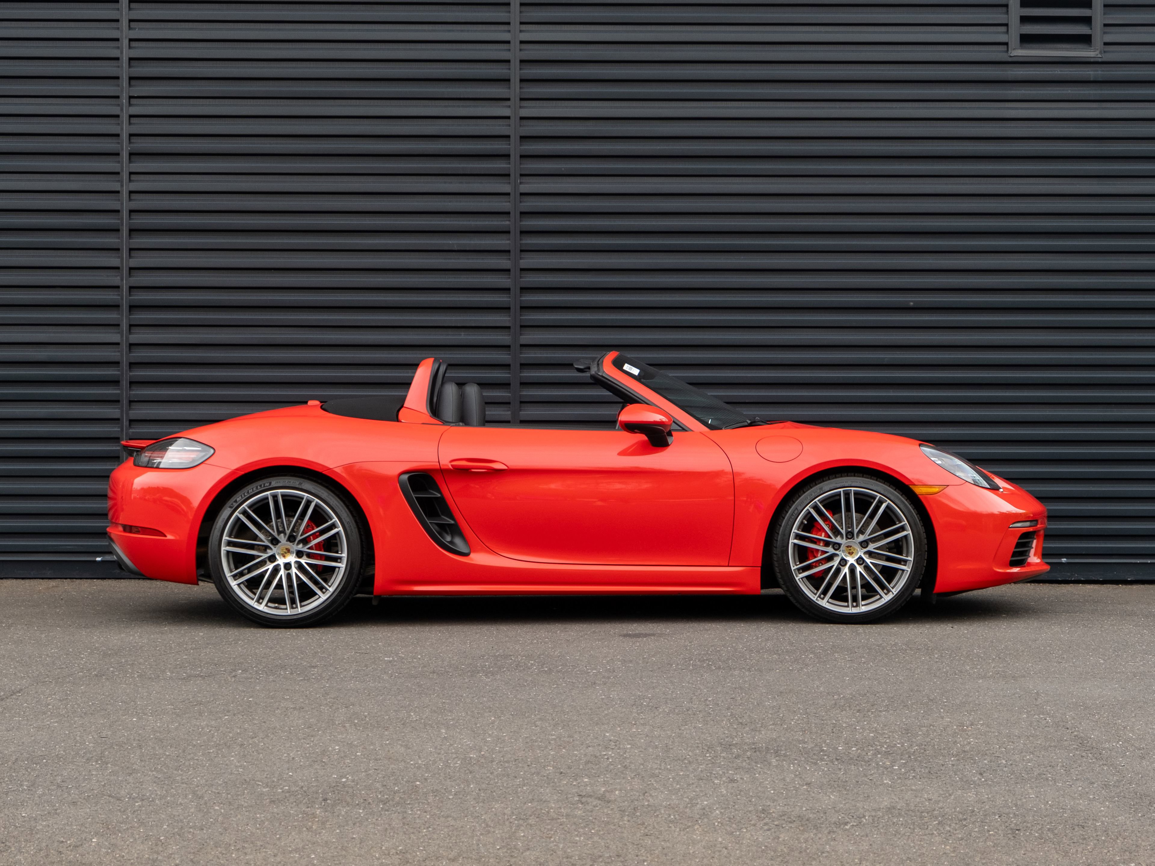 Certified 2020 Porsche 718 Boxster S RWD image 9