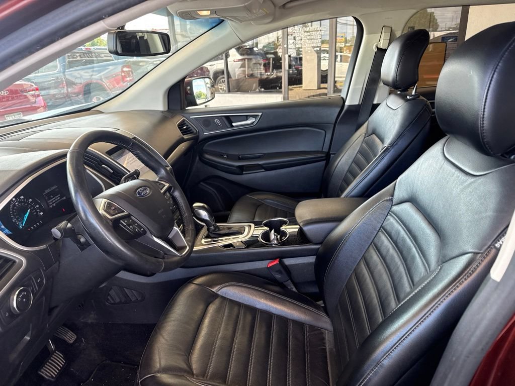 Used 2016 Ford Edge SEL w/ Equipment Group 201A AWD/4WD image 11
