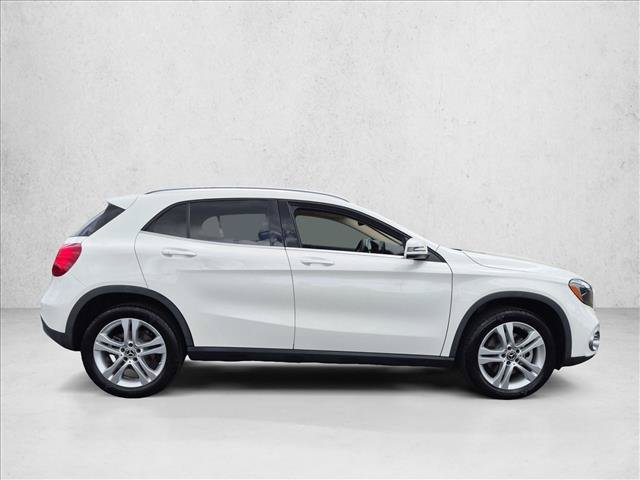 Used 2019 Mercedes-Benz GLA 250 4MATIC image 4