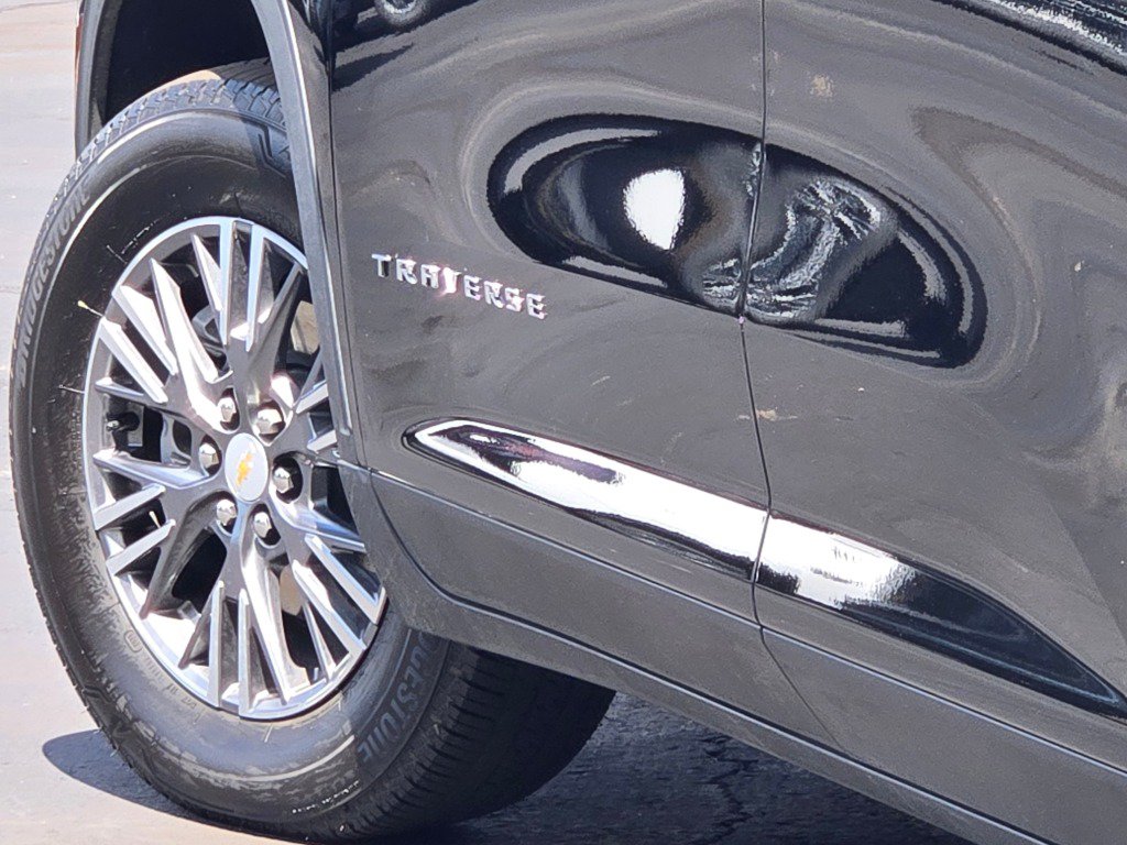 Used 2026 Chevrolet Traverse LT AWD/4WD image 18