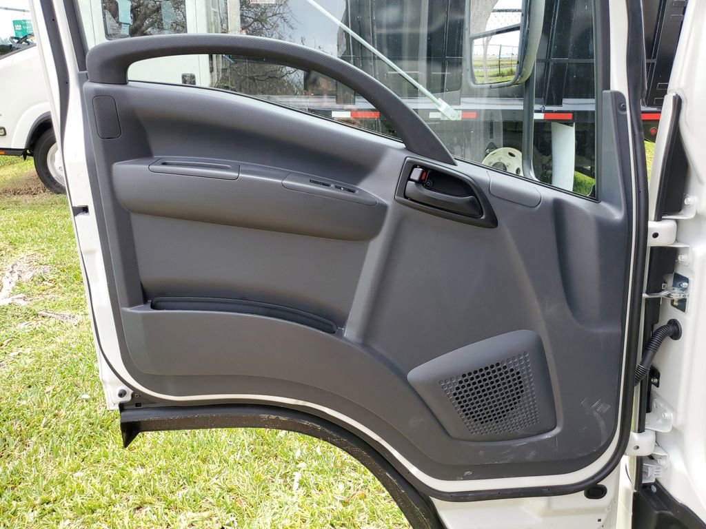 New 2025 Chevrolet Low Cab Forward image 14