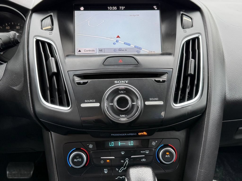 Used 2018 Ford Focus SEL FWD image 30