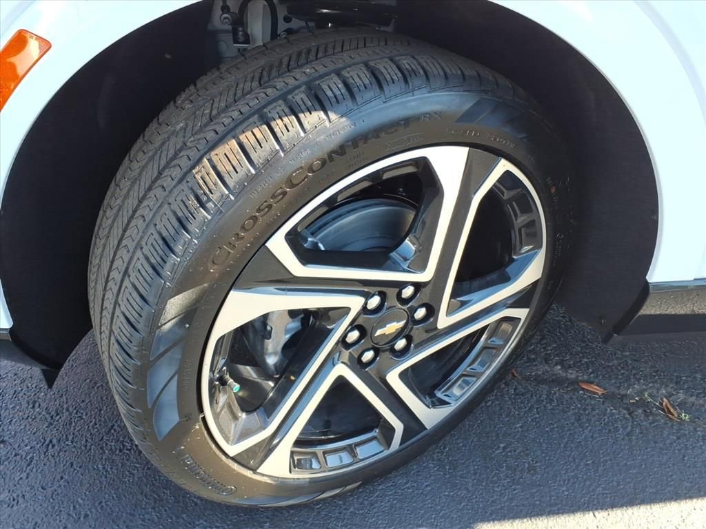 New 2026 Chevrolet Equinox EV LT w/ Active Safety Package 3 image 16