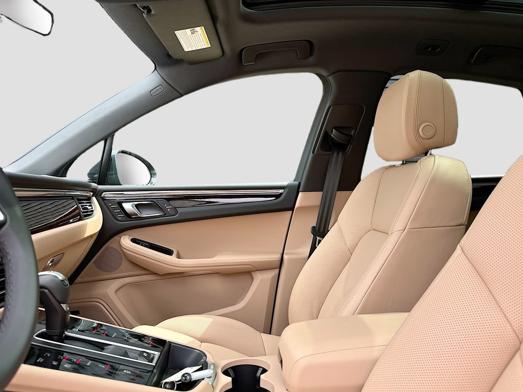 New 2026 Porsche Macan S AWD/4WD image 25