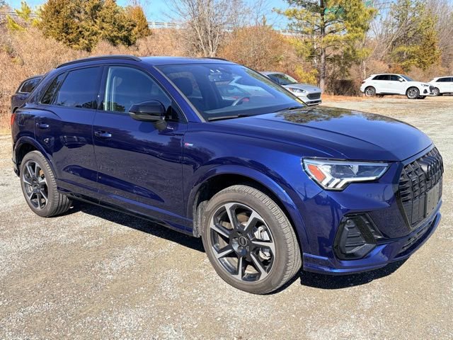 Certified 2025 Audi Q3 2.0T Premium Plus w/ Premium Plus Package image 3