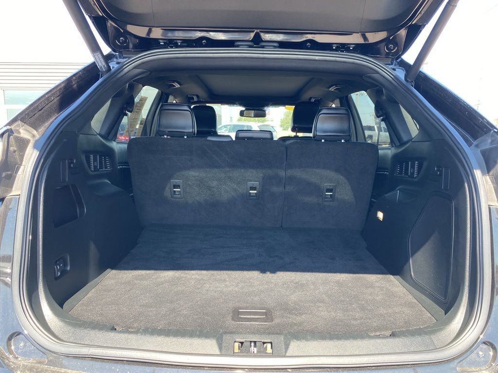 Used 2022 Ford Edge ST w/ Equipment Group 401A image 13