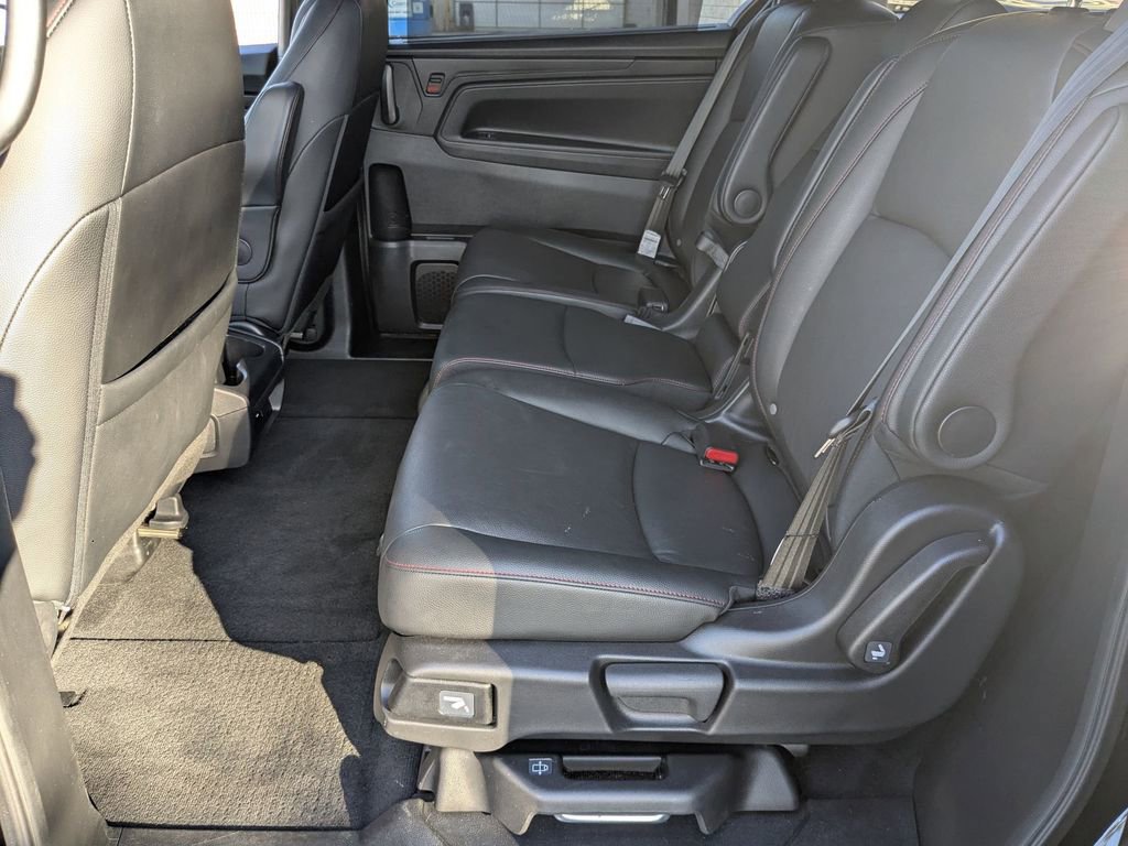 Used 2025 Honda Odyssey Sport-L image 22