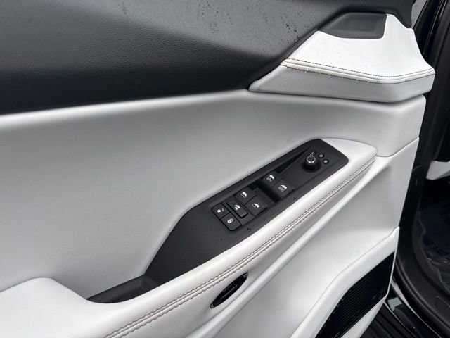 New 2026 Jeep Cherokee Limited image 17