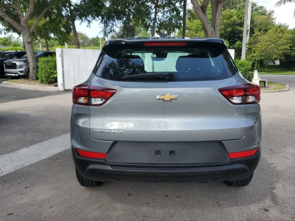 Certified 2024 Chevrolet TrailBlazer LS FWD image 4