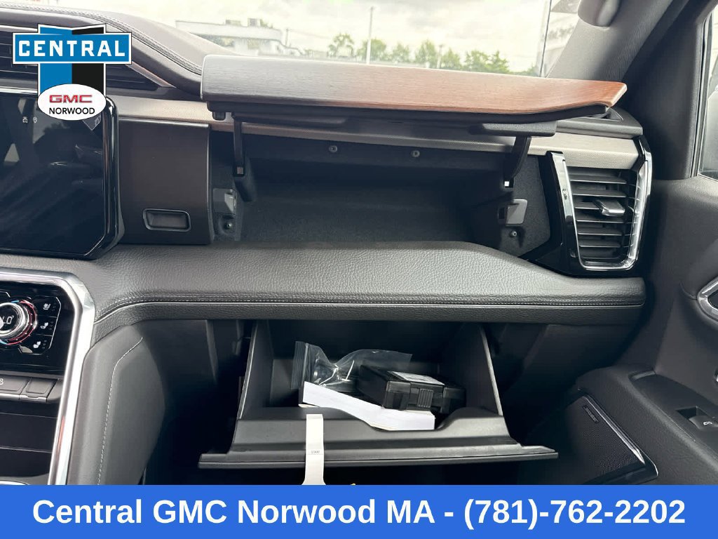 New 2026 GMC Sierra 1500 Denali w/ Technology Package AWD/4WD image 21