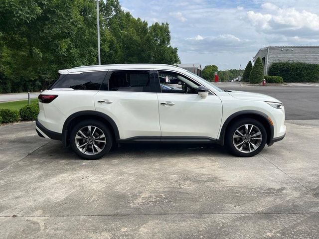 Used 2023 INFINITI QX60 Luxe w/ Performance Audio Package AWD/4WD image 10
