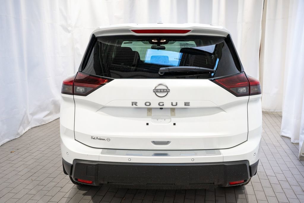 New 2026 Nissan Rogue SV image 5